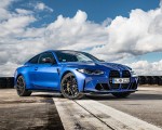2021 BMW M4 Coupe Competition (Color: Portimao Blue) Front Three-Quarter Wallpapers 150x120 (42)