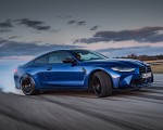 2021 BMW M4 Coupe Competition (Color: Portimao Blue) Front Three-Quarter Wallpapers 150x120 (20)