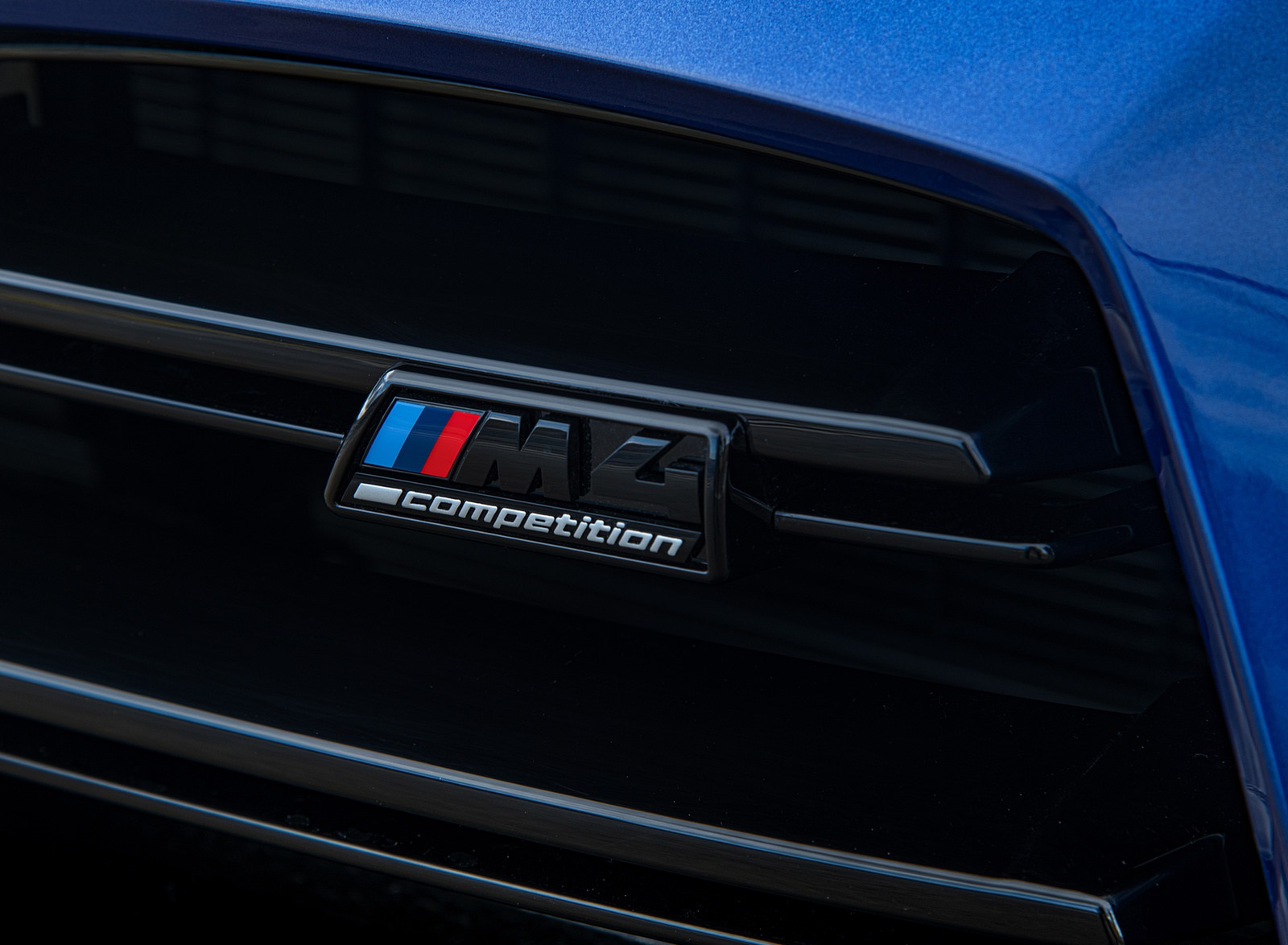 2021 BMW M4 Coupe Competition (Color: Portimao Blue) Grill Wallpapers #67 of 207