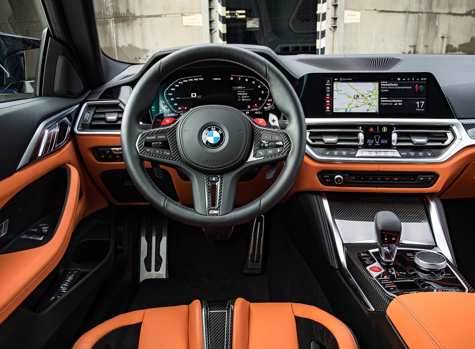 2021 BMW M4 Coupe Competition (Color: Portimao Blue) Interior Wallpapers #78 of 207