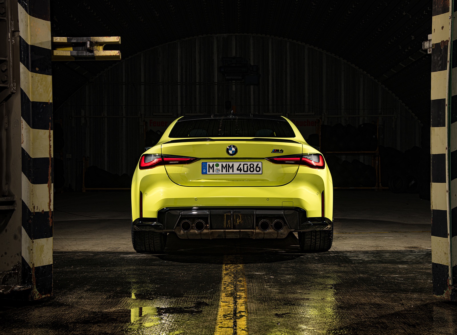 2021 BMW M4 Coupe Competition (Color: Sao Paulo Yellow) Rear Wallpapers #108 of 207