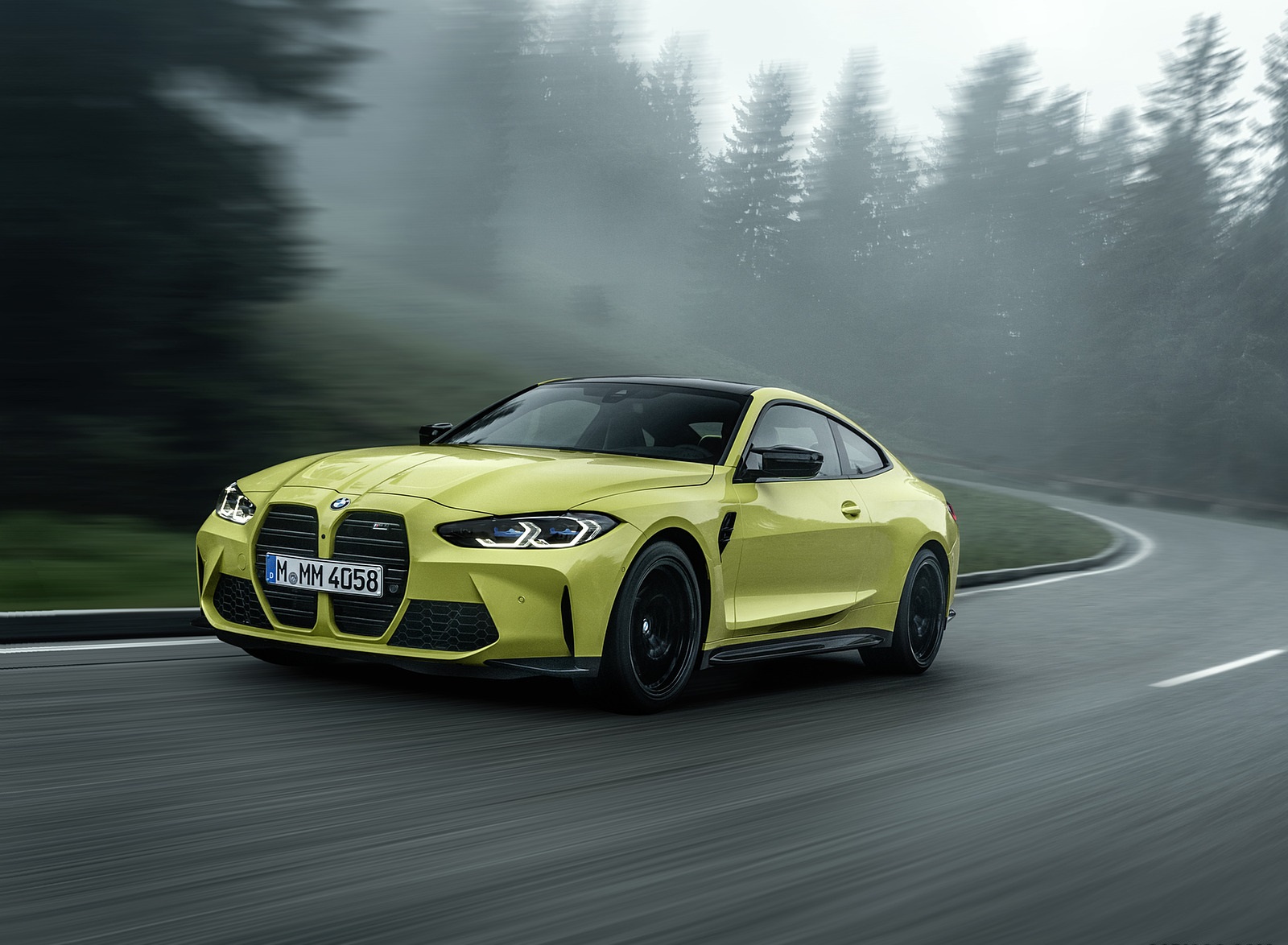 2021 BMW M4 Coupe Competition Front Three-Quarter Wallpapers (4)