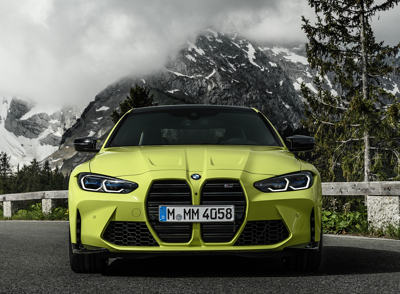 2021 BMW M4 Coupe Competition Front Wallpapers #11 of 207
