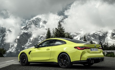 2021 BMW M4 Coupe Competition Rear Three-Quarter Wallpapers  450x275 (12)