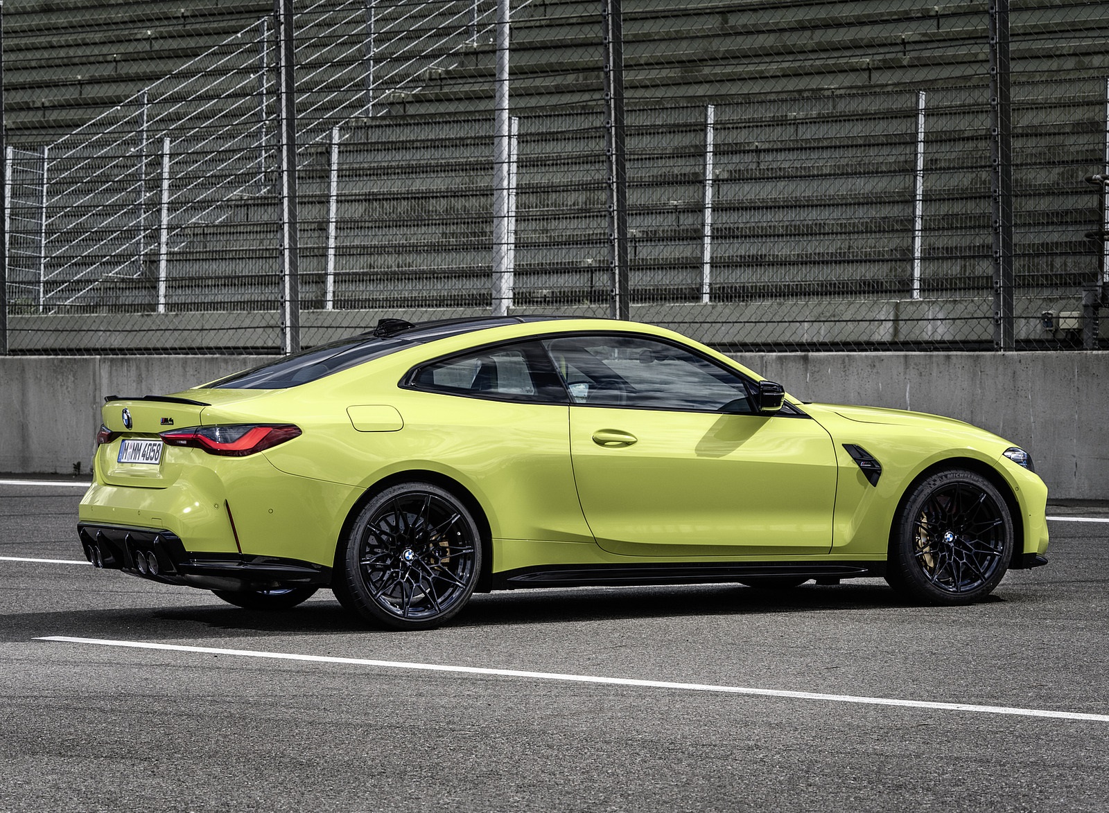 2021 BMW M4 Coupe Competition Rear Three-Quarter Wallpapers #151 of 207