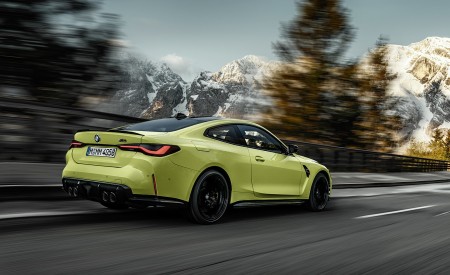 2021 BMW M4 Coupe Competition Rear Three-Quarter Wallpapers 450x275 (8)
