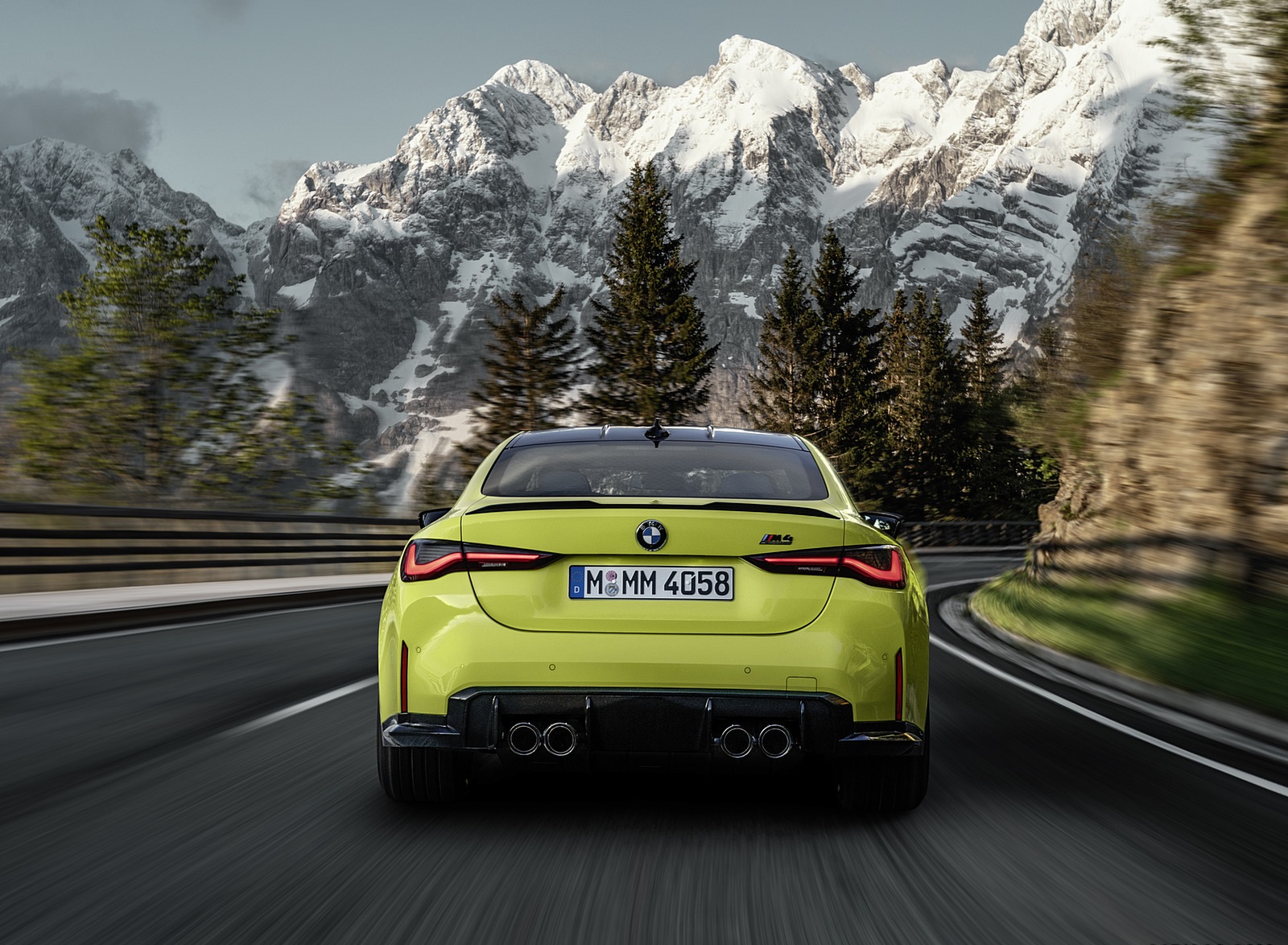 2021 BMW M4 Coupe Competition Rear Wallpapers #9 of 207