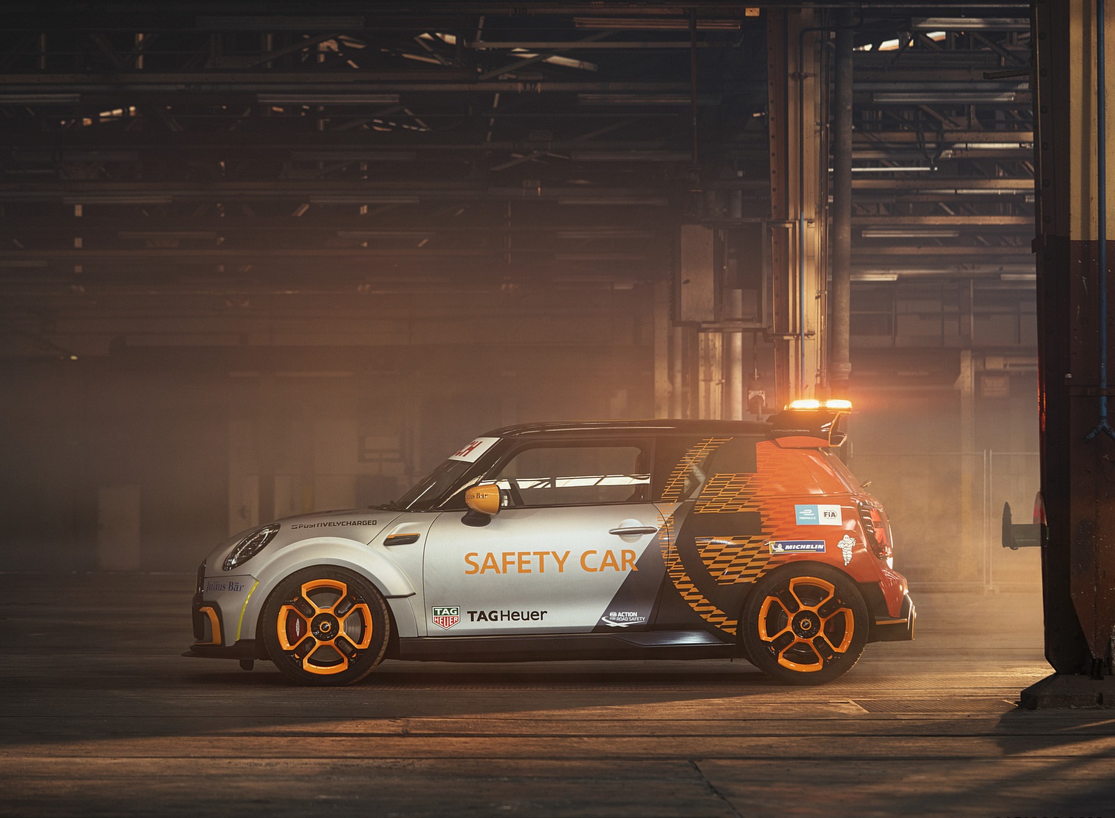 2021 MINI Electric Pacesetter Side Wallpapers #18 of 62