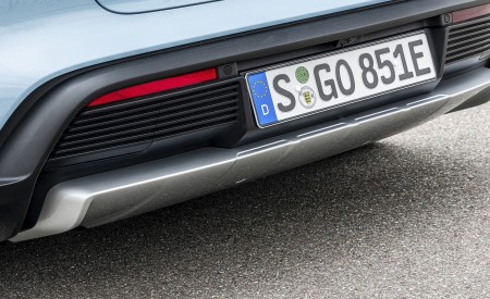 2022 Porsche Taycan 4S Cross Turismo (Color: Frozen Blue Metallic) Detail Wallpapers 450x275 (65)