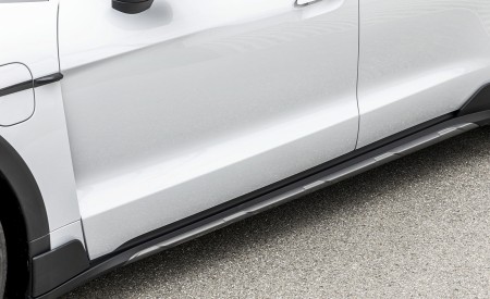 2022 Porsche Taycan 4S Cross Turismo (Color: Ice Grey Metallic) Detail Wallpapers 450x275 (24)