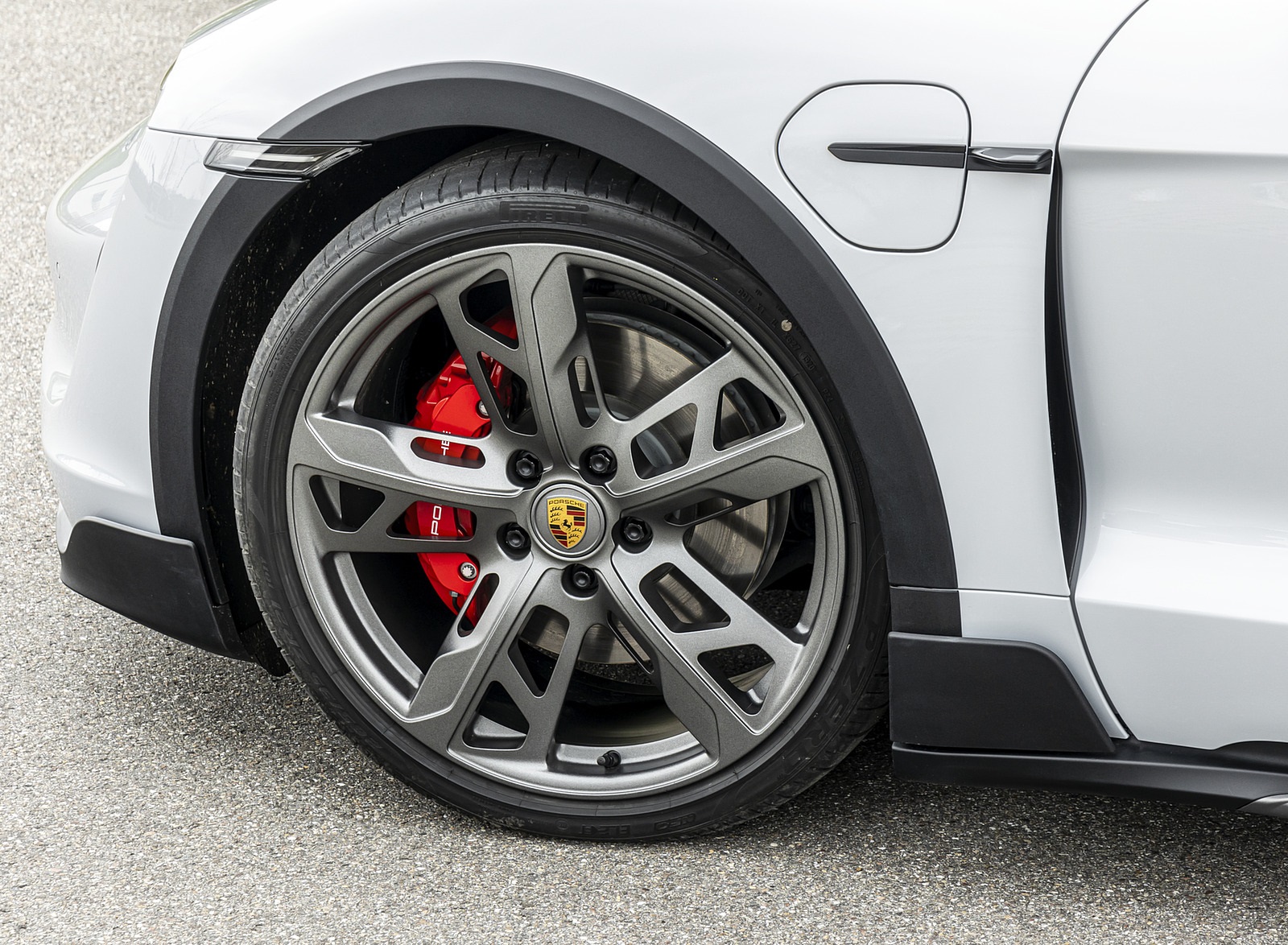 2022 Porsche Taycan 4S Cross Turismo (Color: Ice Grey Metallic) Wheel Wallpapers #22 of 95