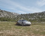 2022 Porsche Taycan 4S Cross Turismo Front Three-Quarter Wallpapers 150x120 (80)