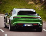 2022 Porsche Taycan Turbo S Cross Turismo (Color: Mamba Green Metallic) Rear Wallpapers 150x120 (18)