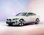 2022 BMW i4 Front Three-Quarter Wallpapers  150x120 (22)