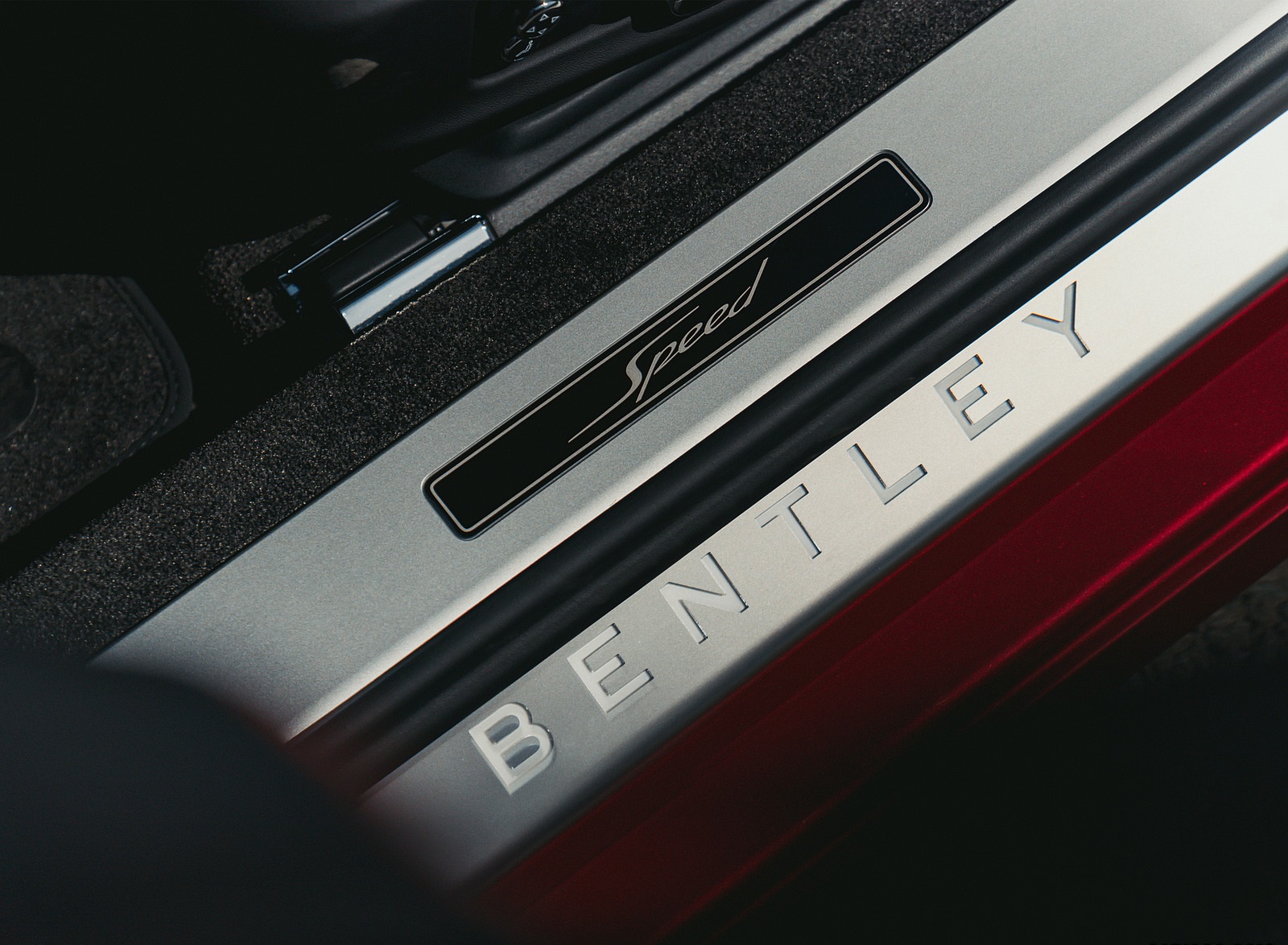 2022 Bentley Continental GT Speed (Color: Candy Red) Door Sill Wallpapers #16 of 173