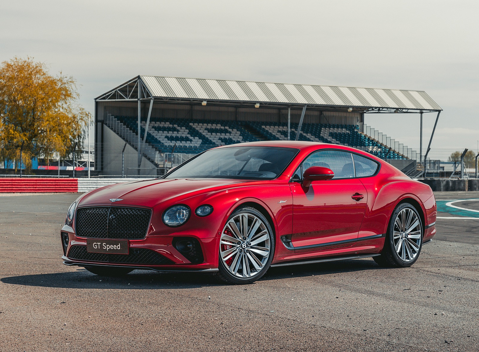 2022 Bentley Continental GT Speed (Color: Candy Red) Front Three-Quarter Wallpapers #9 of 173