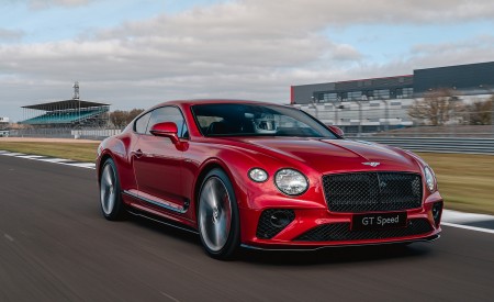 2022 Bentley Continental GT Speed (Color: Candy Red) Front Three-Quarter Wallpapers 450x275 (3)