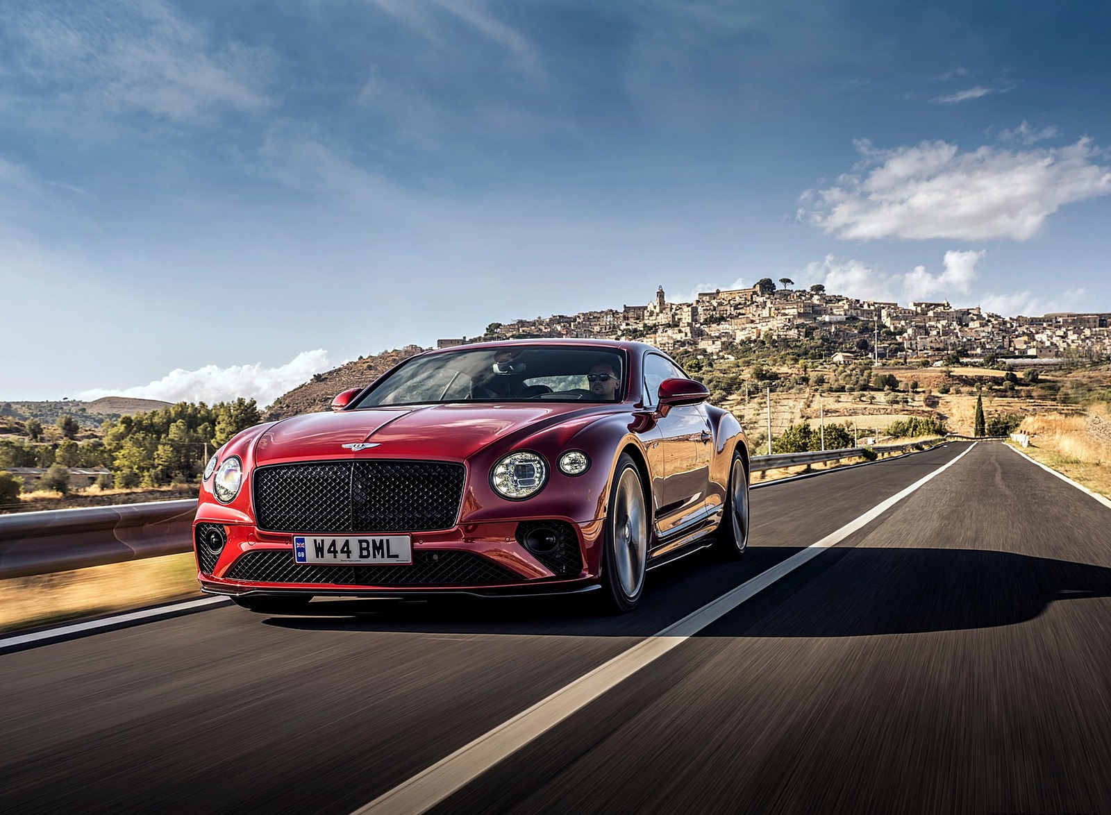 2022 Bentley Continental GT Speed (Color: Candy Red) Front Wallpapers #88 of 173