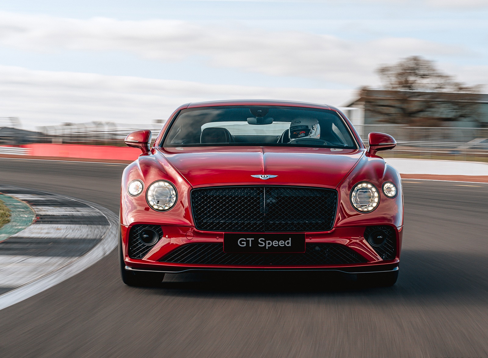 2022 Bentley Continental GT Speed (Color: Candy Red) Front Wallpapers (4)