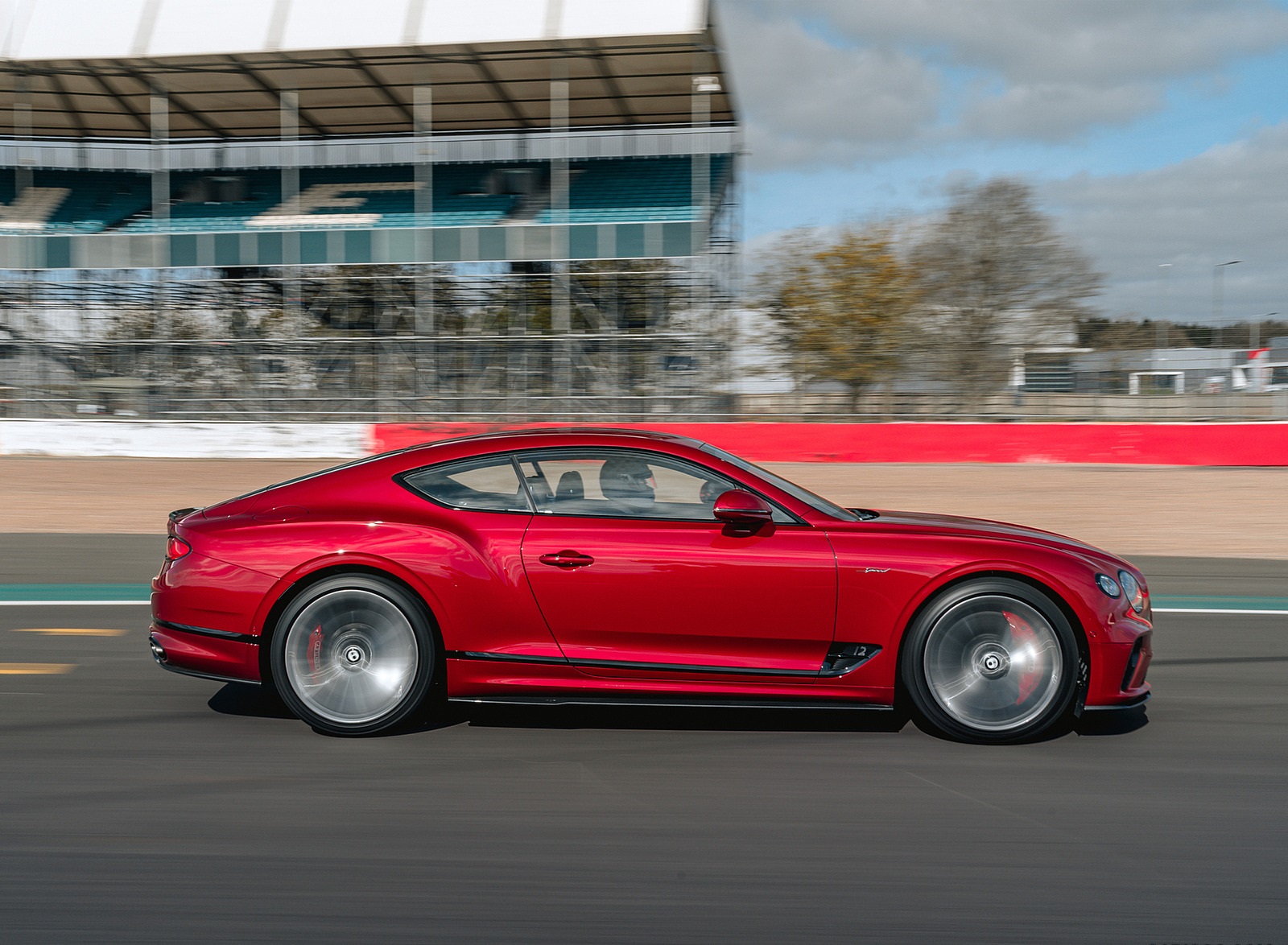 2022 Bentley Continental GT Speed (Color: Candy Red) Side Wallpapers  #7 of 173