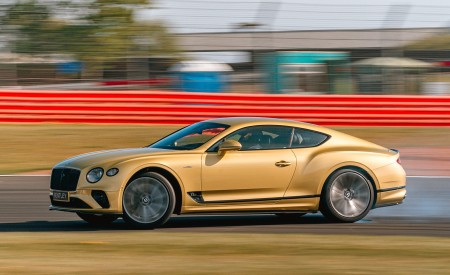 2022 Bentley Continental GT Speed (Color: Julep) Front Three-Quarter Wallpapers  450x275 (20)