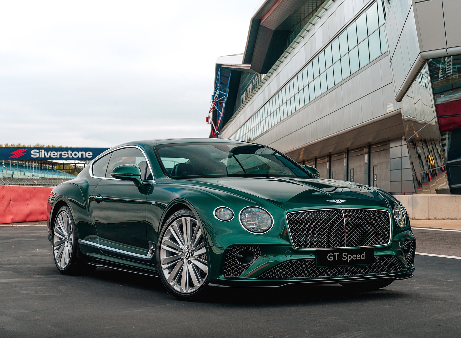 2022 Bentley Continental GT Speed (Color: Verdant) Front Three-Quarter Wallpapers #51 of 173