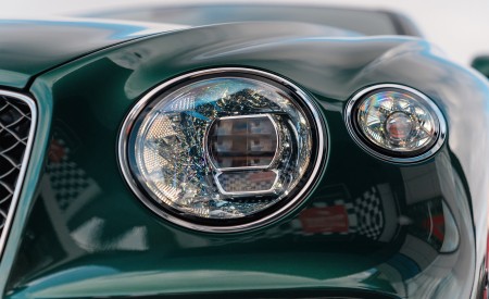 2022 Bentley Continental GT Speed (Color: Verdant) Headlight Wallpapers 450x275 (56)