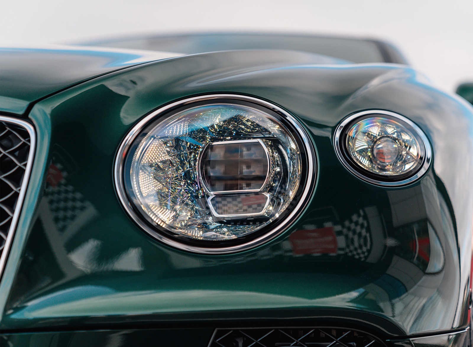 2022 Bentley Continental GT Speed (Color: Verdant) Headlight Wallpapers #56 of 173