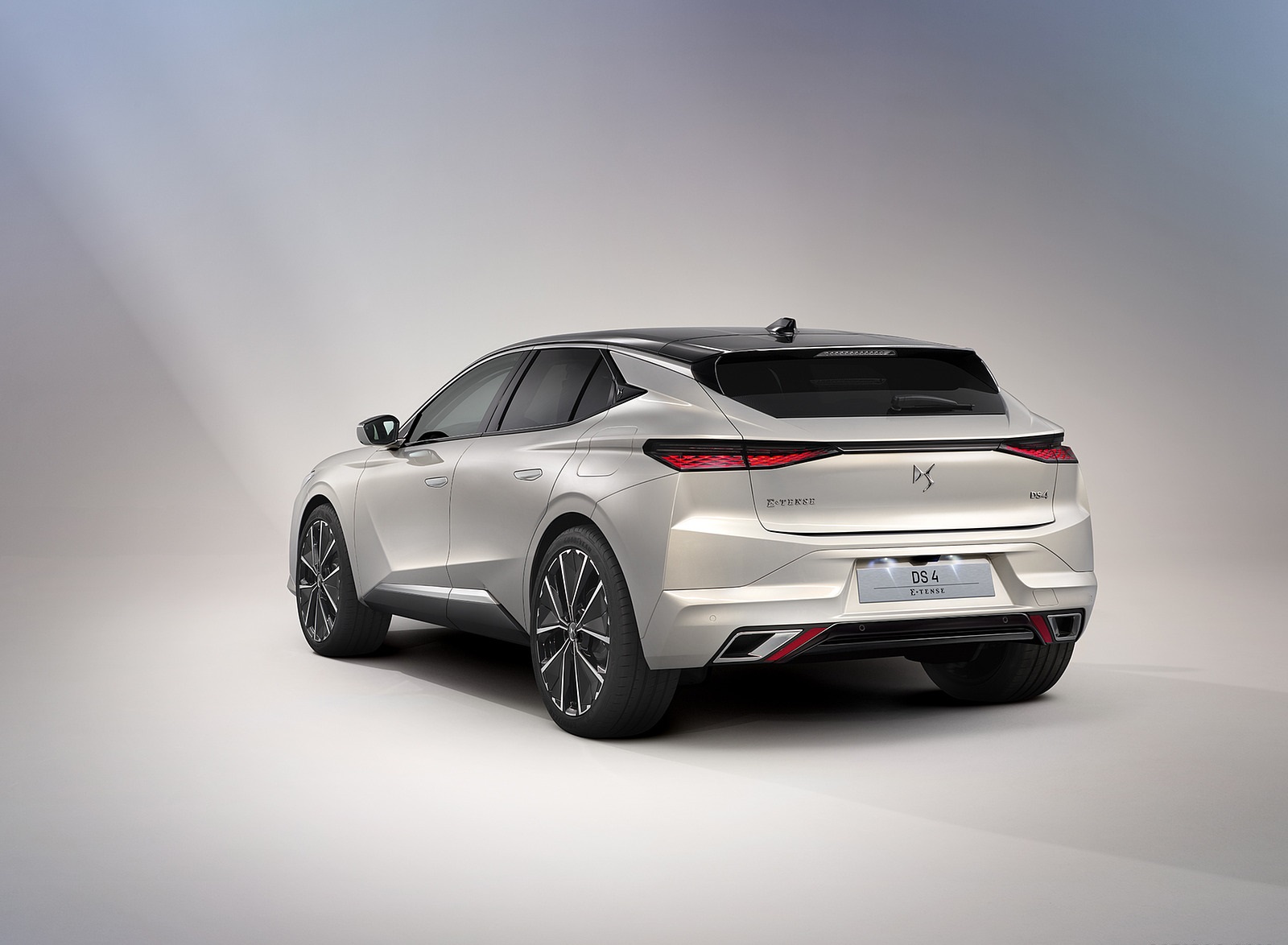 2022 DS 4 E-Tense Rear Three-Quarter Wallpapers (8)