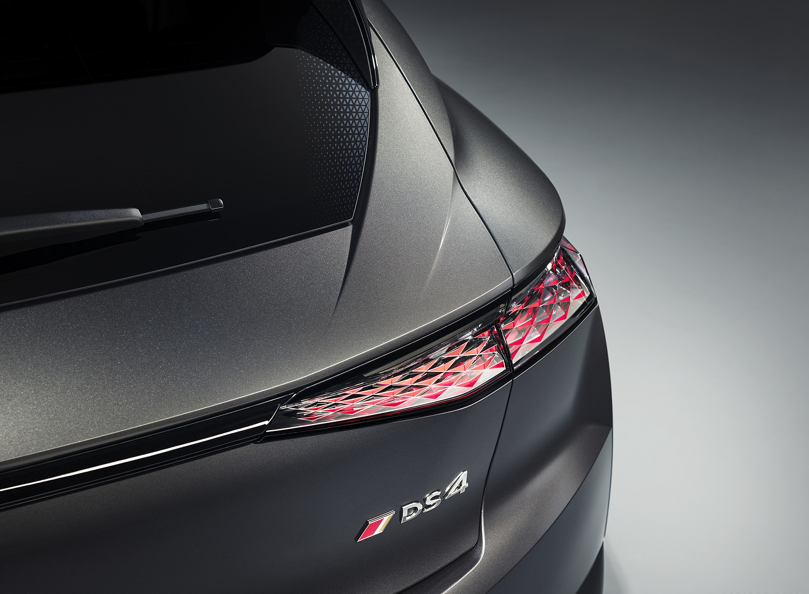 2022 DS 4 E-Tense Tail Light Wallpapers #27 of 51