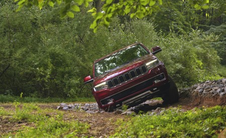 2022 Jeep Wagoneer Off-Road Wallpapers 450x275 (48)