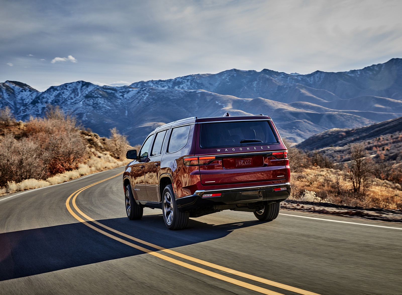 2022 Jeep Wagoneer Rear Three-Quarter Wallpapers (6)