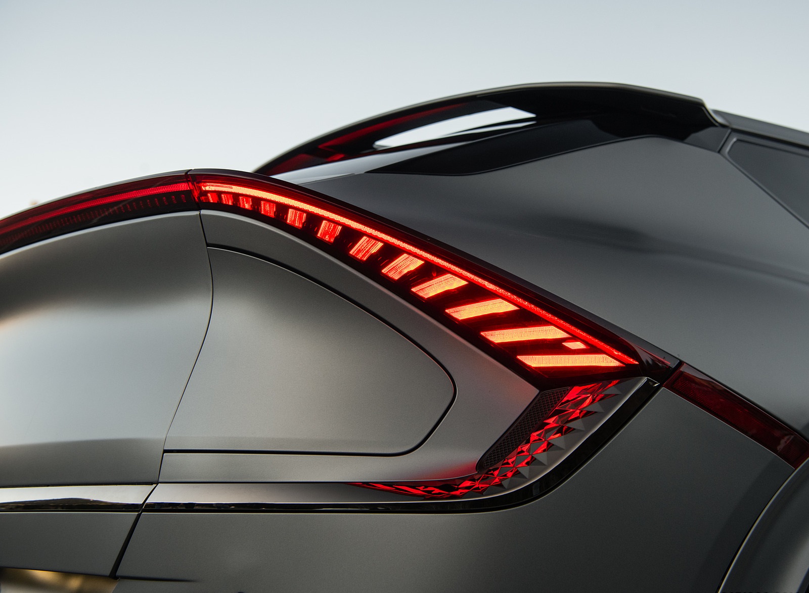 2022 Kia EV6 Tail Light Wallpapers #36 of 68