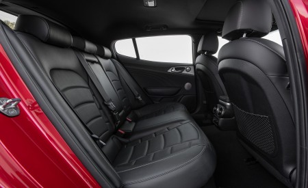 2022 Kia Stinger GT Interior Rear Seats Wallpapers 450x275 (36)