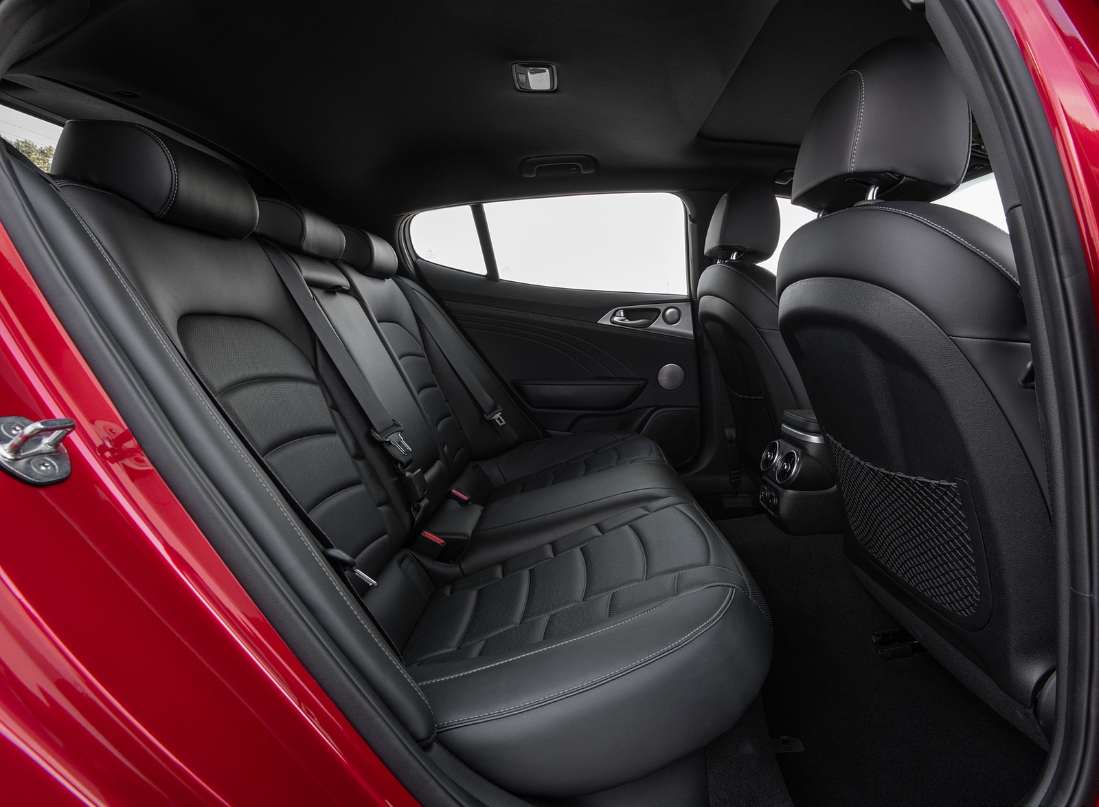 2022 Kia Stinger GT Interior Rear Seats Wallpapers #36 of 38