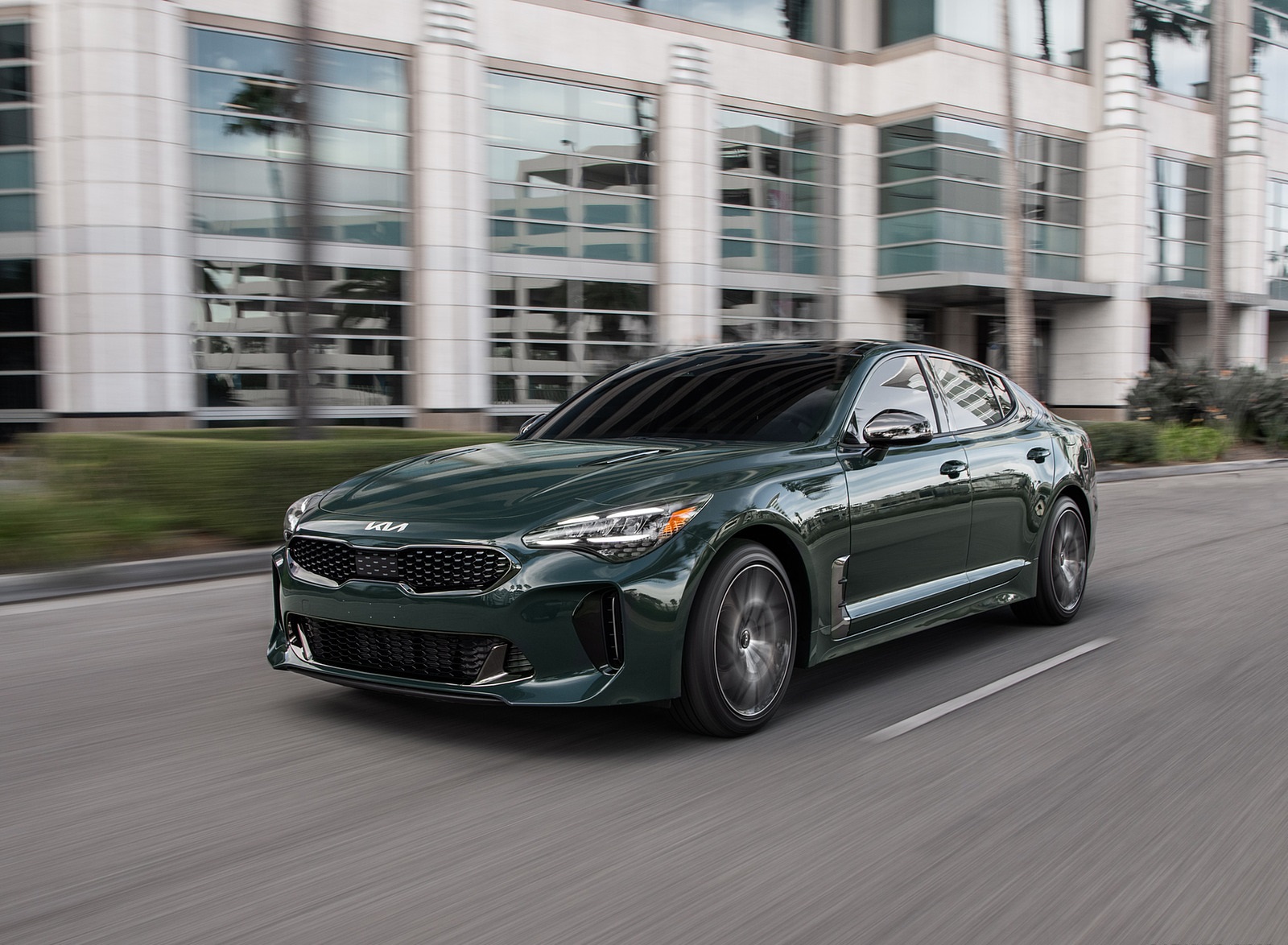 2022 Kia Stinger GT-Line Front Three-Quarter Wallpapers #6 of 29