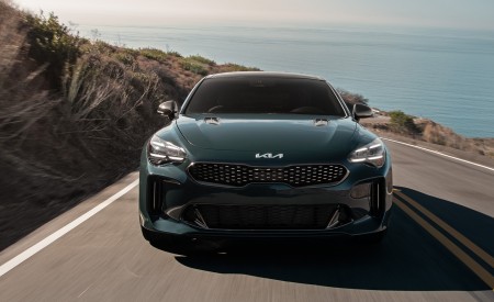 2022 Kia Stinger GT-Line Front Wallpapers 450x275 (2)