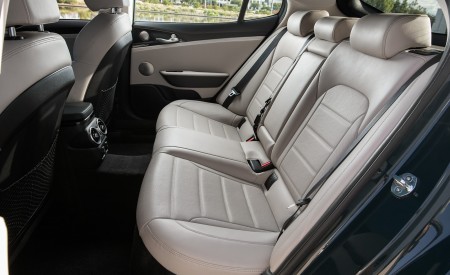 2022 Kia Stinger GT-Line Interior Rear Seats Wallpapers  450x275 (28)