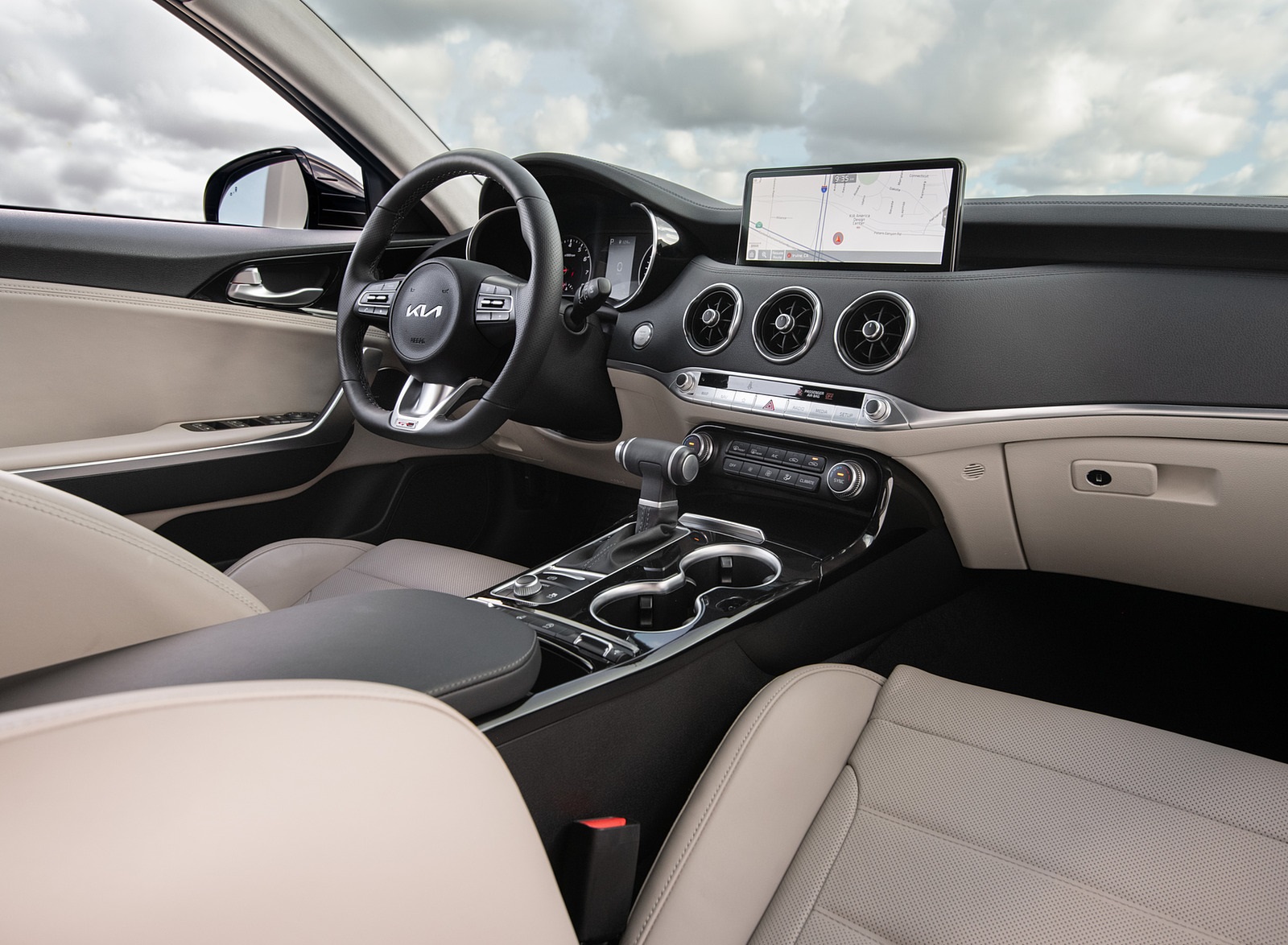 2022 Kia Stinger GT-Line Interior Wallpapers #26 of 29