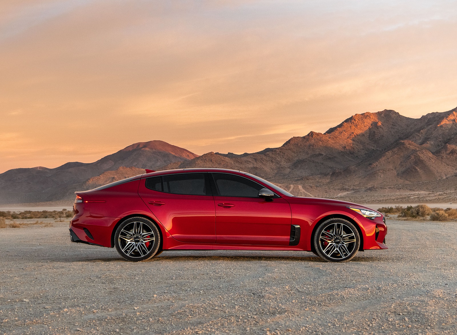 2022 Kia Stinger GT Side Wallpapers #17 of 38