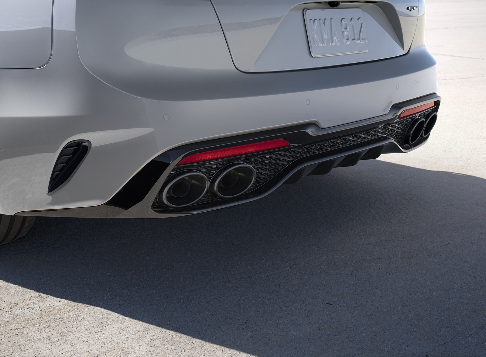 2022 Kia Stinger Scorpion Special Edition Exhaust Wallpapers #6 of 6