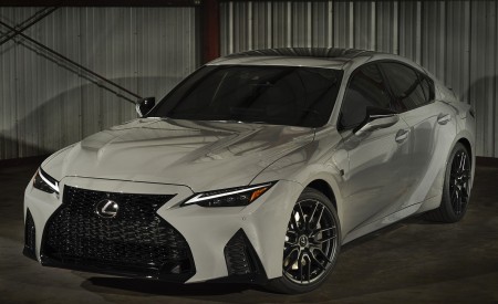 2022 Lexus IS 500 F Sport Performance Launch Edition Front Three-Quarter Wallpapers 450x275 (20)