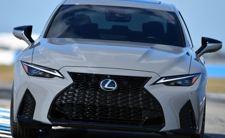 2022 Lexus IS 500 F Sport Performance Launch Edition Front Wallpapers 450x275 (4)