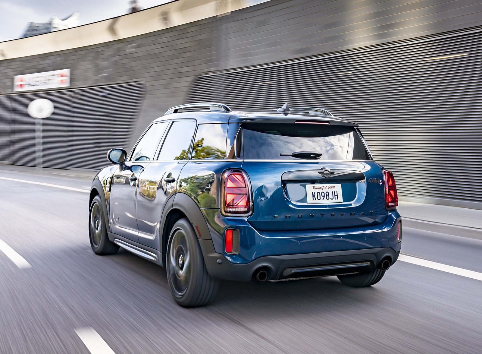 2022 MINI Countryman Boardwalk Edition Rear Three-Quarter Wallpapers (4)