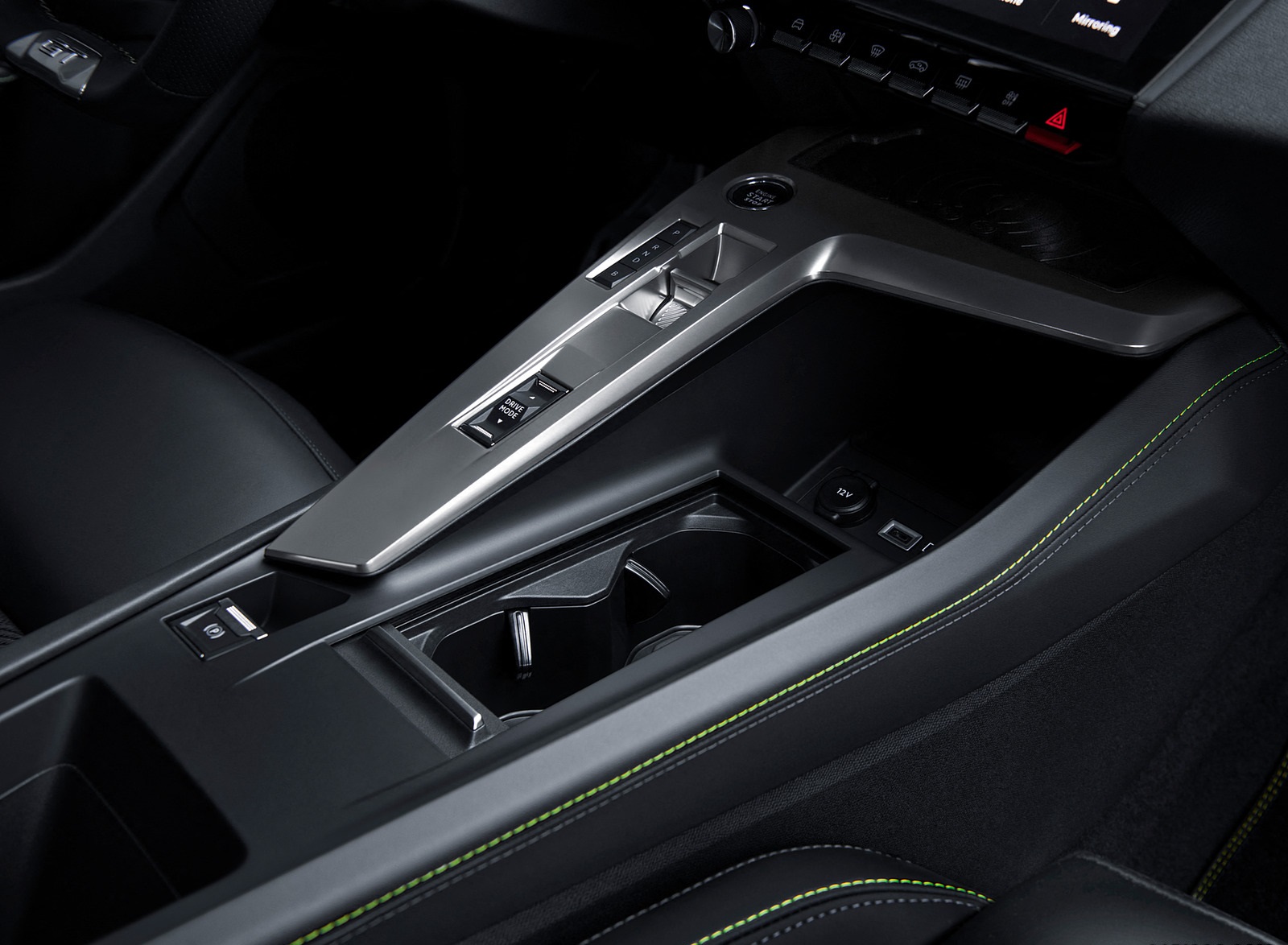 2022 Peugeot 308 PHEV Central Console Wallpapers #49 of 75