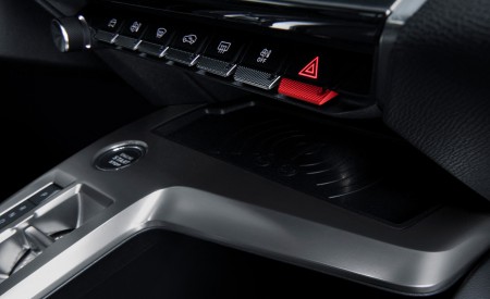 2022 Peugeot 308 PHEV Central Console Wallpapers 450x275 (36)