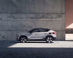 2022 Volvo C40 Recharge (Color: Dawn Silver) Side Wallpapers 150x120 (8)