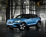 2022 Volvo C40 Recharge Front Three-Quarter Wallpapers 150x120 (31)