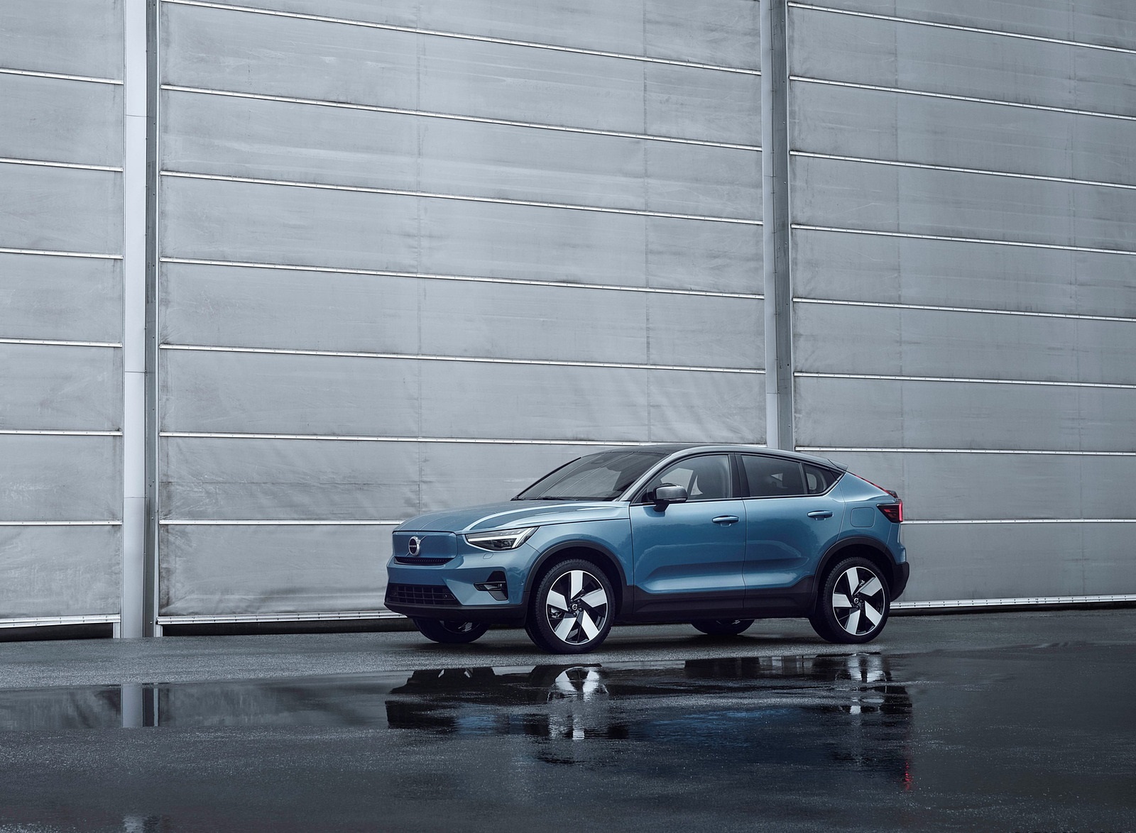 2022 Volvo C40 Recharge Front Three-Quarter Wallpapers #61 of 101