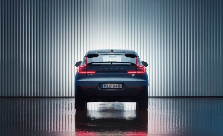 2022 Volvo C40 Recharge Rear Wallpapers 450x275 (72)